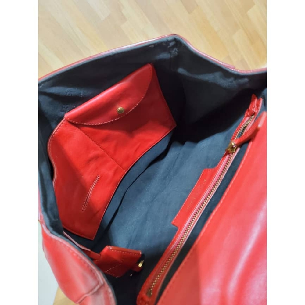 Authentic BURBERRY Trench Calfskin Large DK88 Top Handle Bag Red - Picture 7 of 13